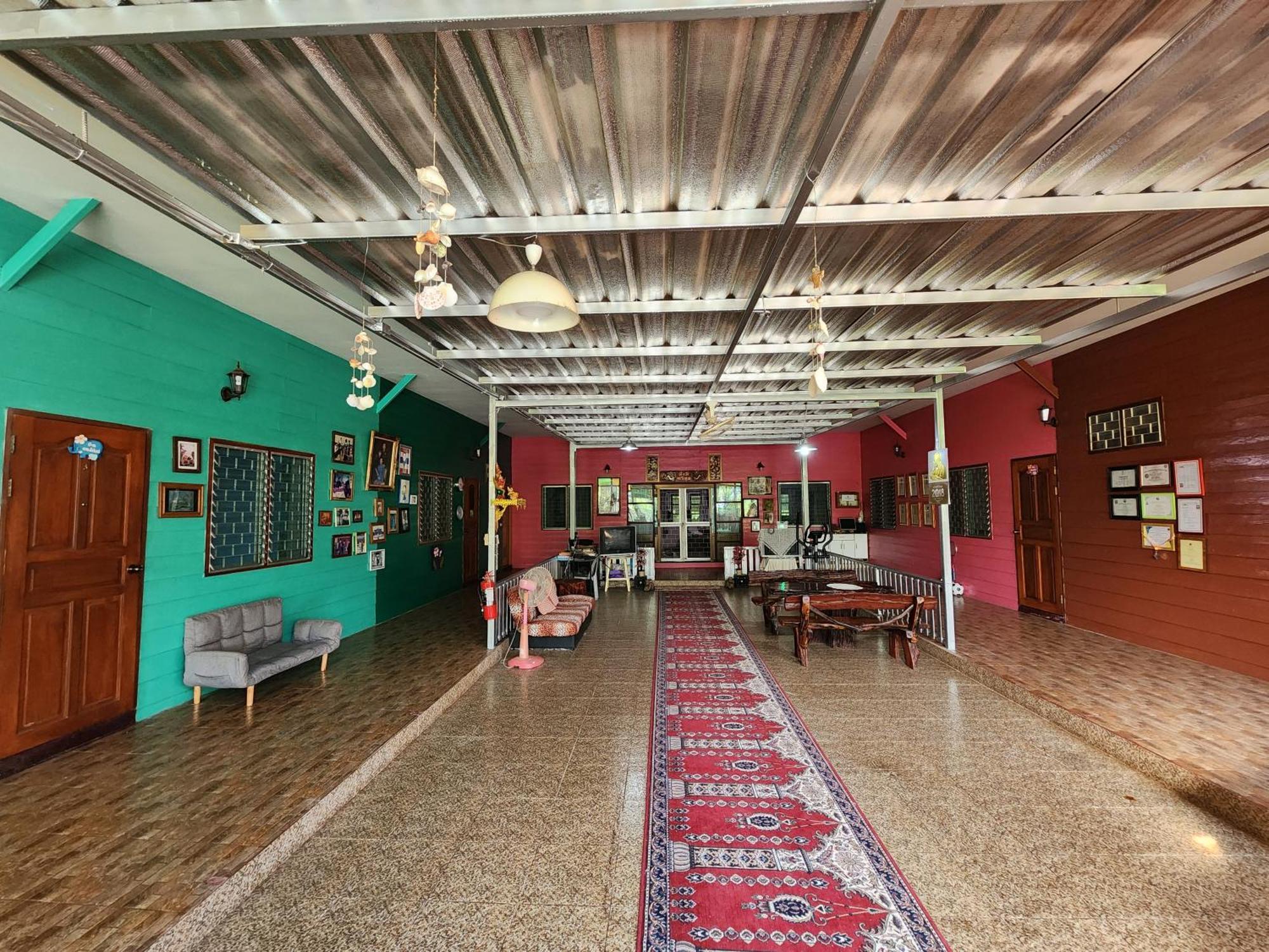 Baanlungchuhomestay&cafe Homestay