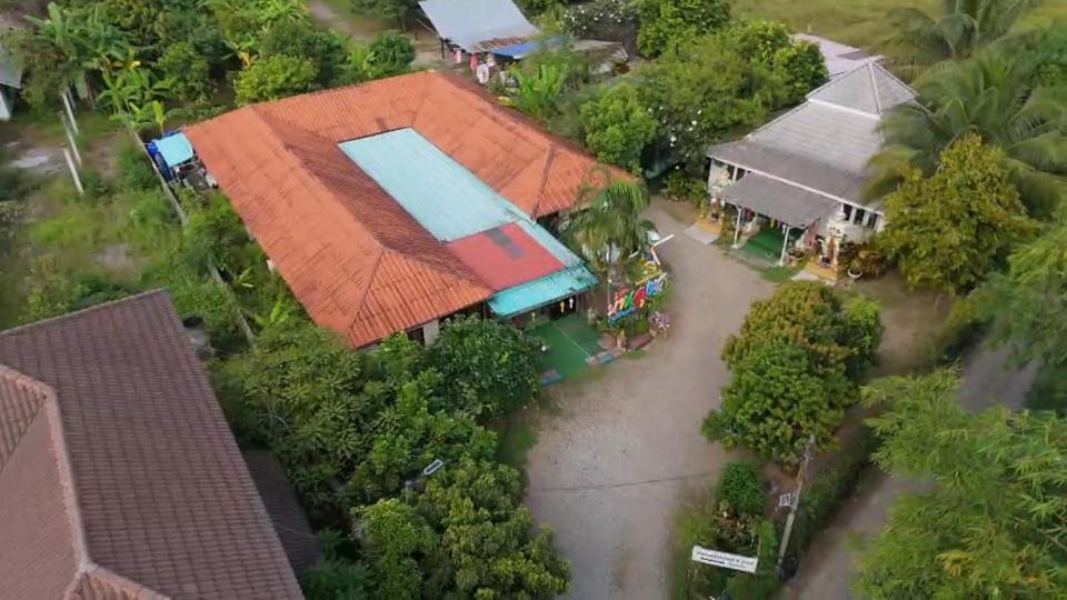 Baanlungchuhomestay&cafe